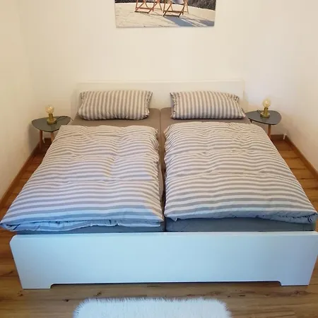 Astis Apartamento